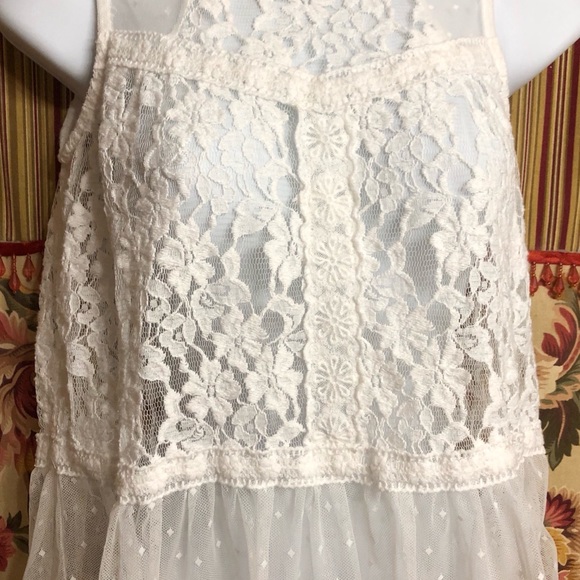 (🛍️2 for 8.00)No yeah Girl White Lace Top - Picture 3 of 8